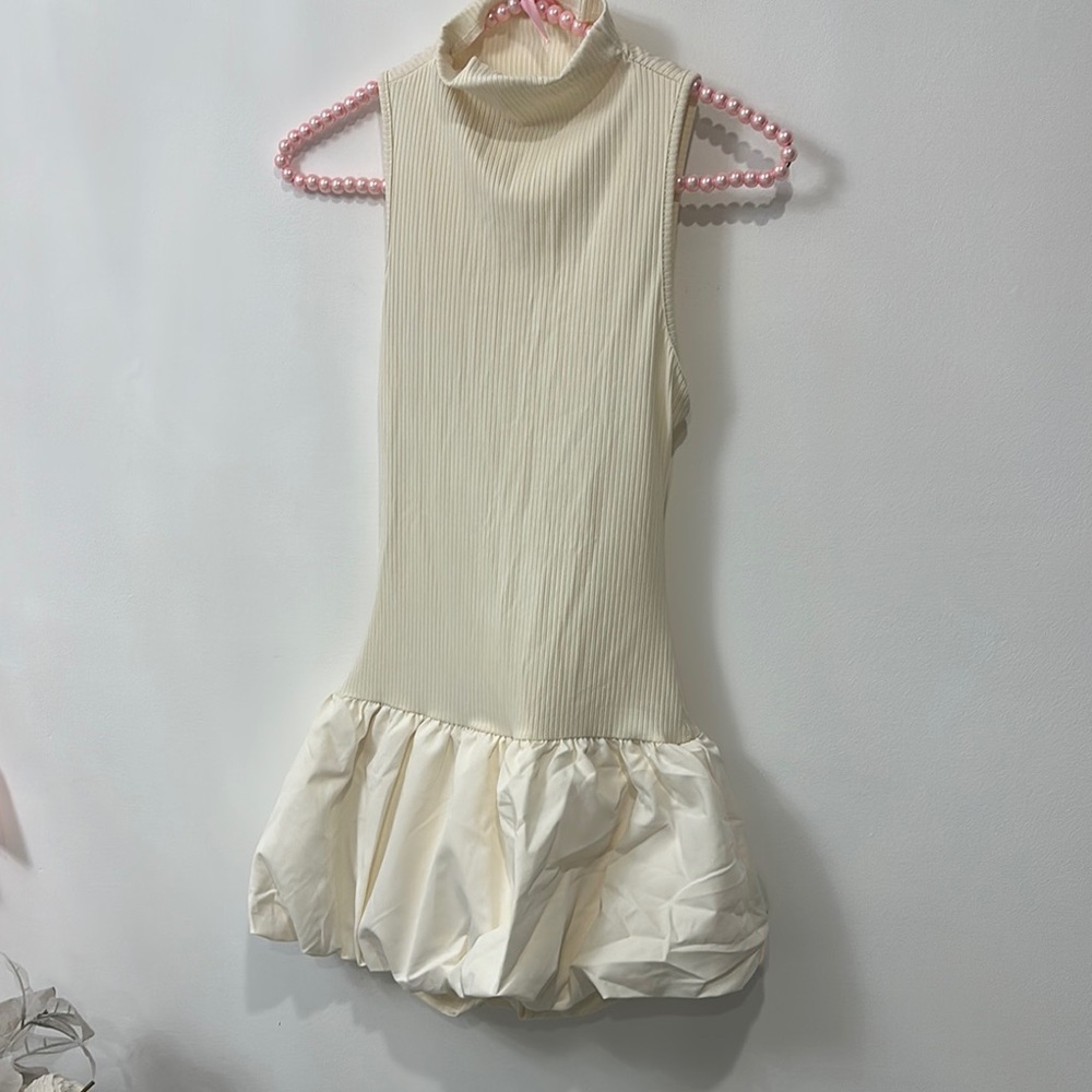 SHEIN Cream Sleeveless Dress